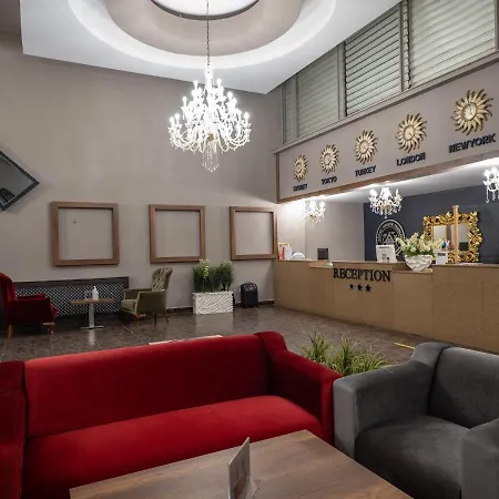 Отель Londra 3*